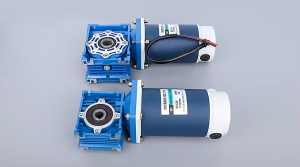 Motor cu angrenaj melcat 12V/24V 200W DC cu cutie de viteze RV30/RV40 pentru cuplu mare și rotație reversibilă